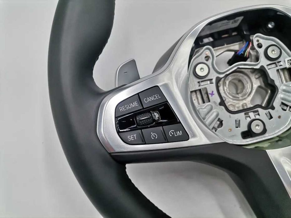 Нов M Sport волан BMW F40 G20 G21 G22 G23 LCI Пера M Power