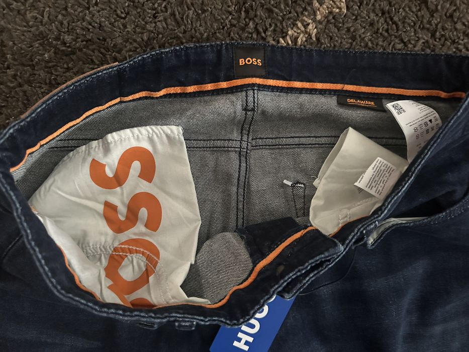 Vând Blugi Hugo Boss