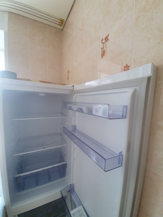 Холодильник beko