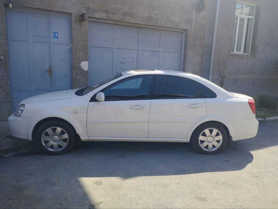 Ласетти автомат 1,6 2013