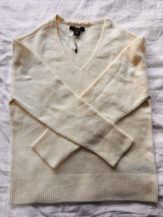 Bluza catifelata alb bej