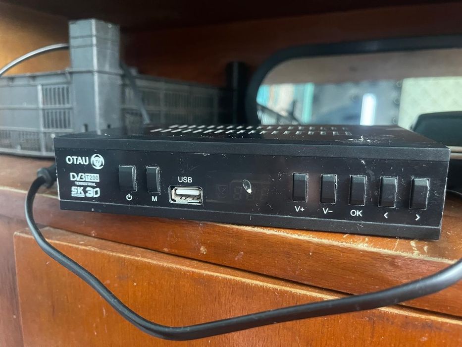 Продам телевизор LG