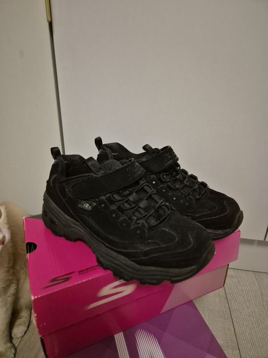 Skechers кожа 36 р