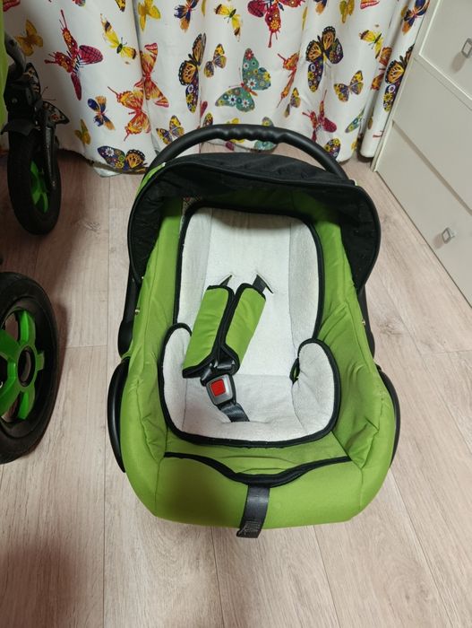 Продам детскую коляску 3 в 1 Camarelo