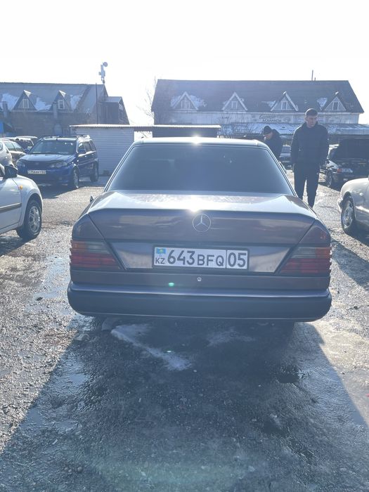Mersedes Benz w124