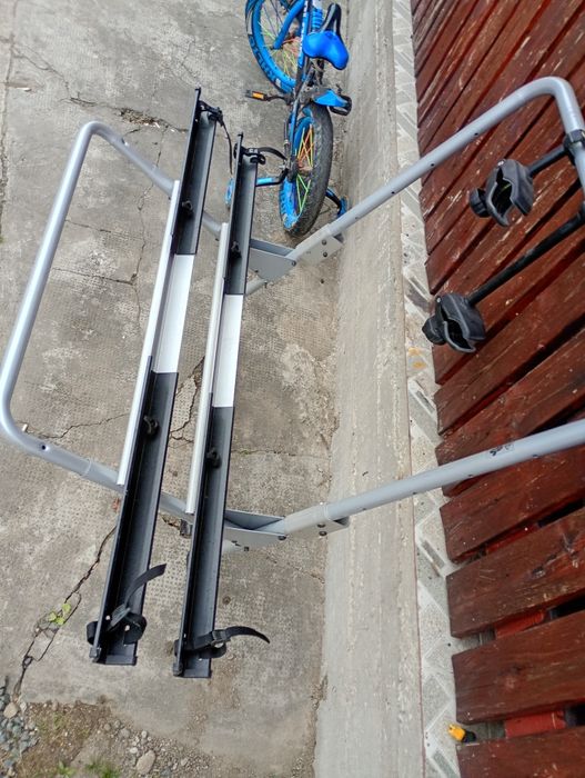 Suport pentru biciclete auto