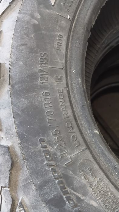 Продам резину в среднем состоянии