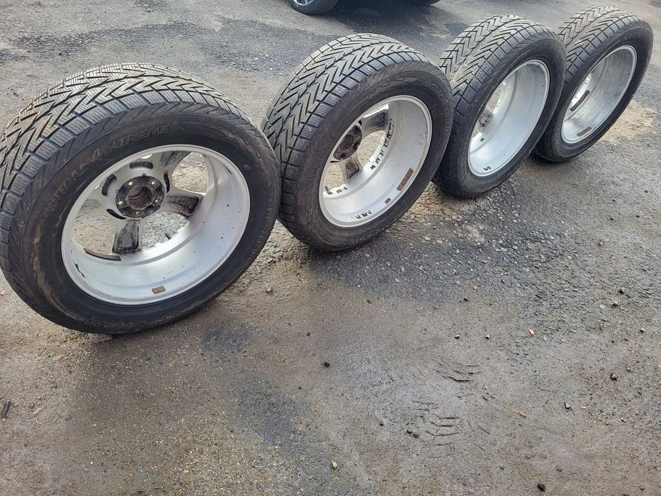 Vând 4 cauciucuri  cu genți 265/55/R19 M+S