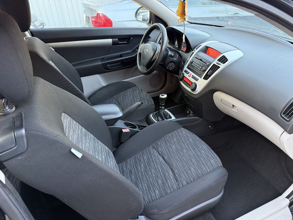 Kia ProCeed 1.6 Diesel fab.2009 *** ADUS AZI ***