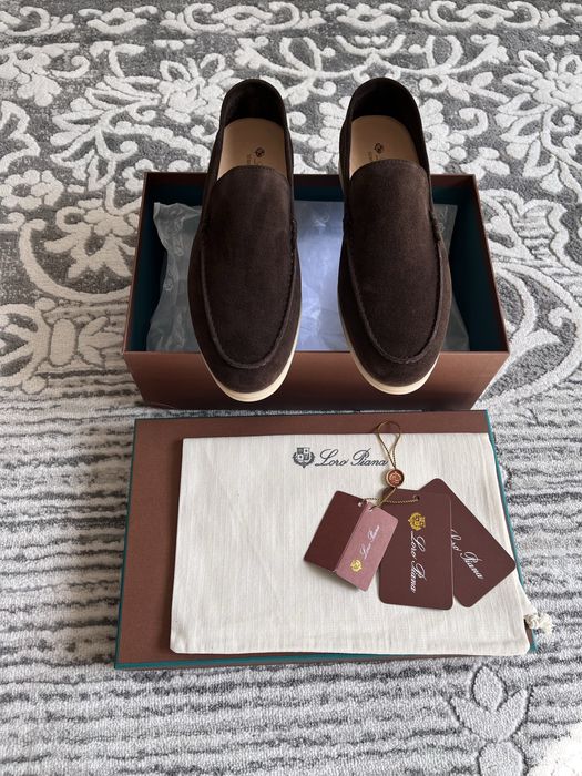 Loro Piana Lux Summer walk
