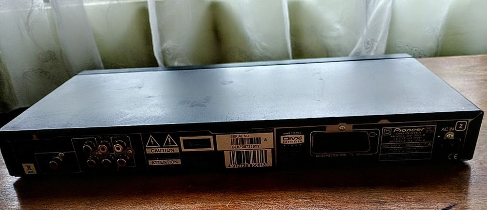 Pioneer DV-300 – DVD/CD Плейър с дистанционно