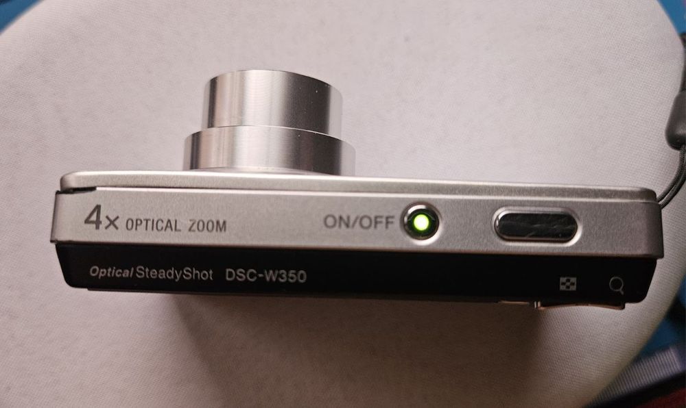 Цифровой фотоаппарат Sony Cyber-Shot