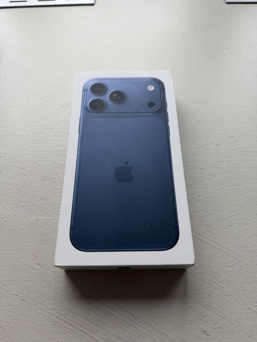 iPhone 17 Pro 1Tb Deep Blue Sigilat.