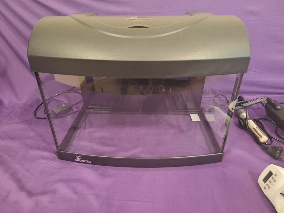 Аквариум Diversa + всичко необходимо