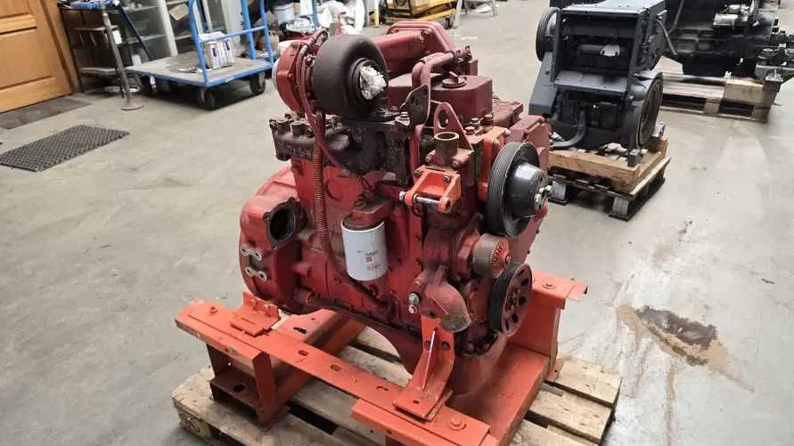 Motor Cummins 4BTA3.9-C – 70–110 kW / 1800–2600 rpm – compatibil JCB 3CX, Case 580, Komatsu PC120