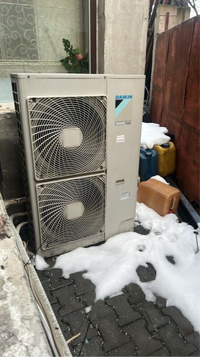Aer conditionat industrial DAIKIN 42000 btu