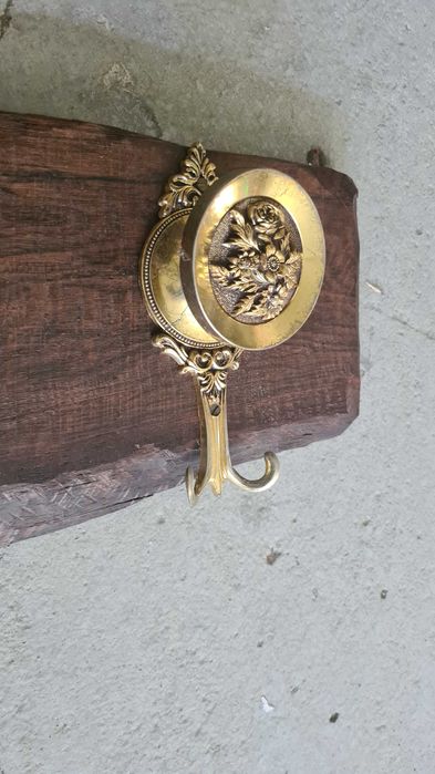 Масивна закачалка с ковано желязо внос от Европа