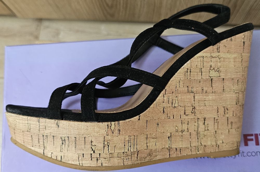 Високи обувки - носени