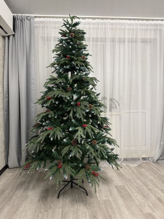 Ёлка искусственная