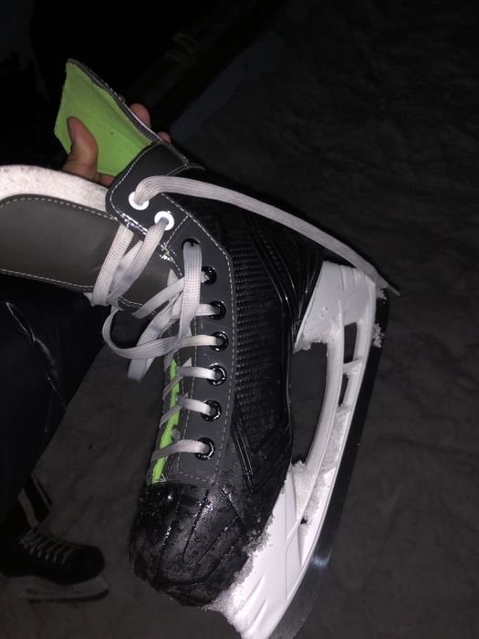 коньки Bauer XLS 42.5 размер