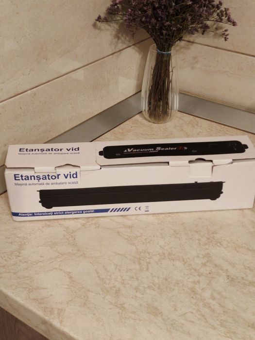 Aparat de vidat alimente
