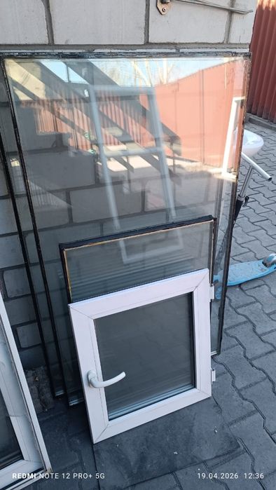 Продам пластиковые окна  б/у