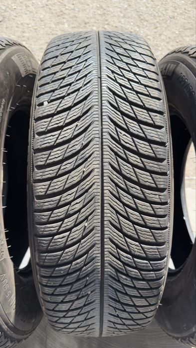 Зимни гуми 255/70/18 Michelin Pilot Alpin 5 SUV