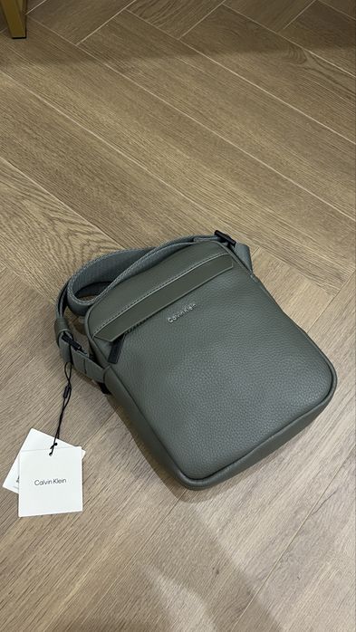 Барсетка Calvin Klein новая