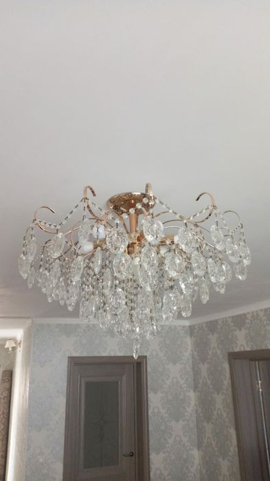 Продажа Люстры б/у.