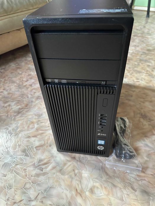 Игровой компьютер E3-1225 v5 частота 3.7 GHz 4 ядра видеокарт GTX 1060