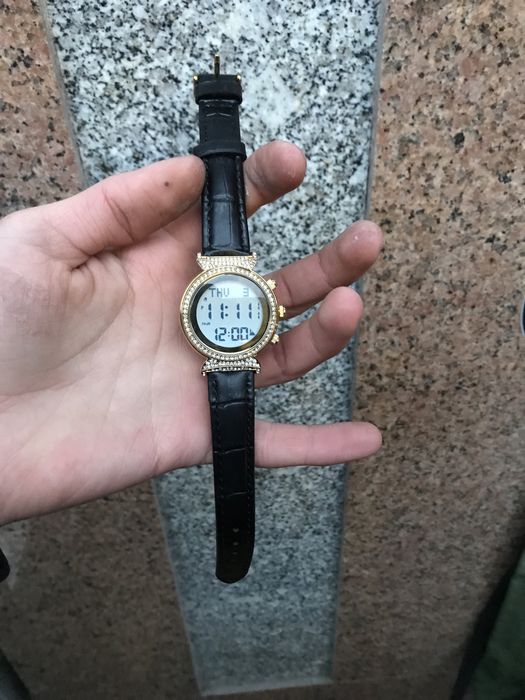 Al salah soati sotiladi