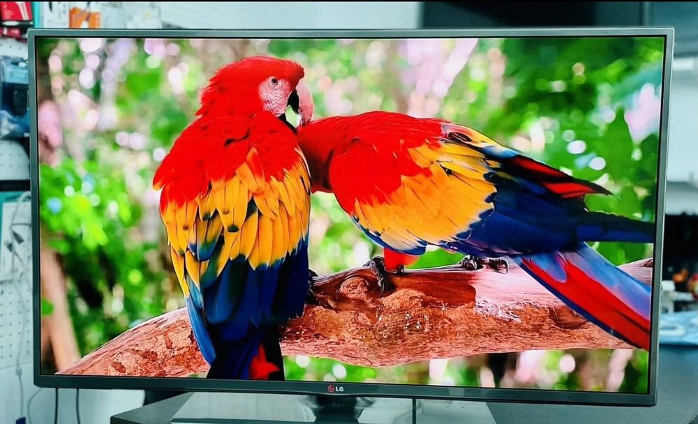 LG 106 см smart tv телевизор