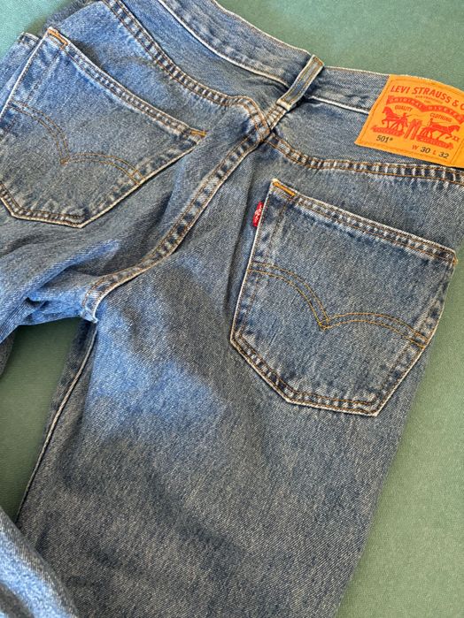 Levis мъжки дънки сини и черни