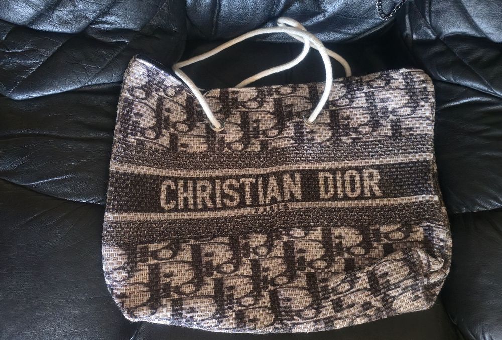 Christian Dior,GUCCI-Дамски Чанти.