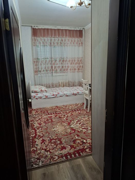 Аренда чиланзар 8.  Трёх комнатная. Ориентир ЗАГС