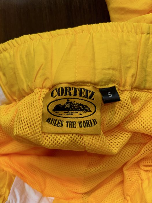 Corteiz spring shorts 2 цвята