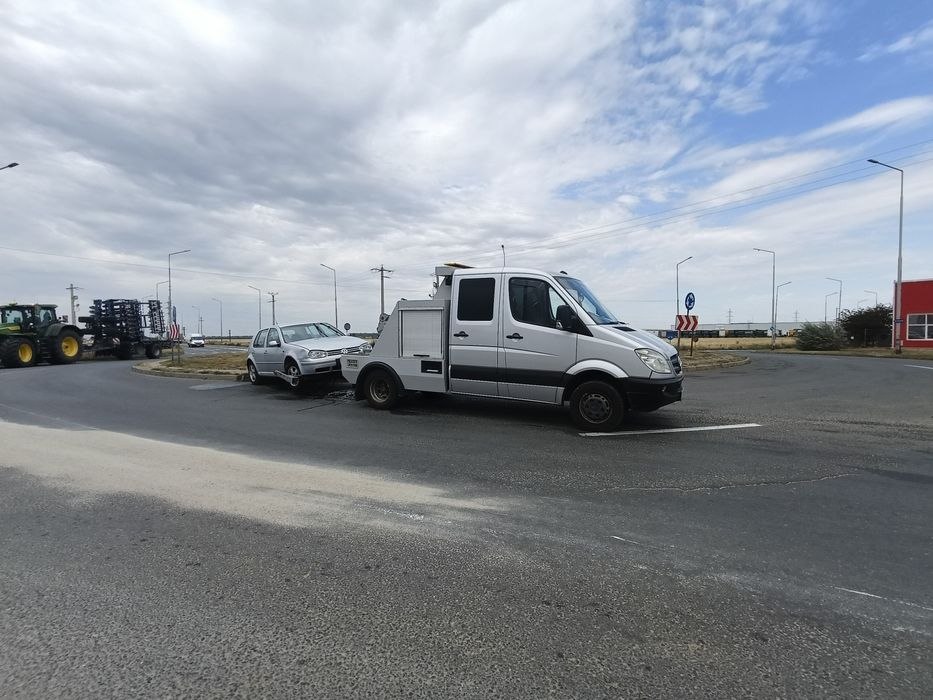 Tractări auto/Trailer