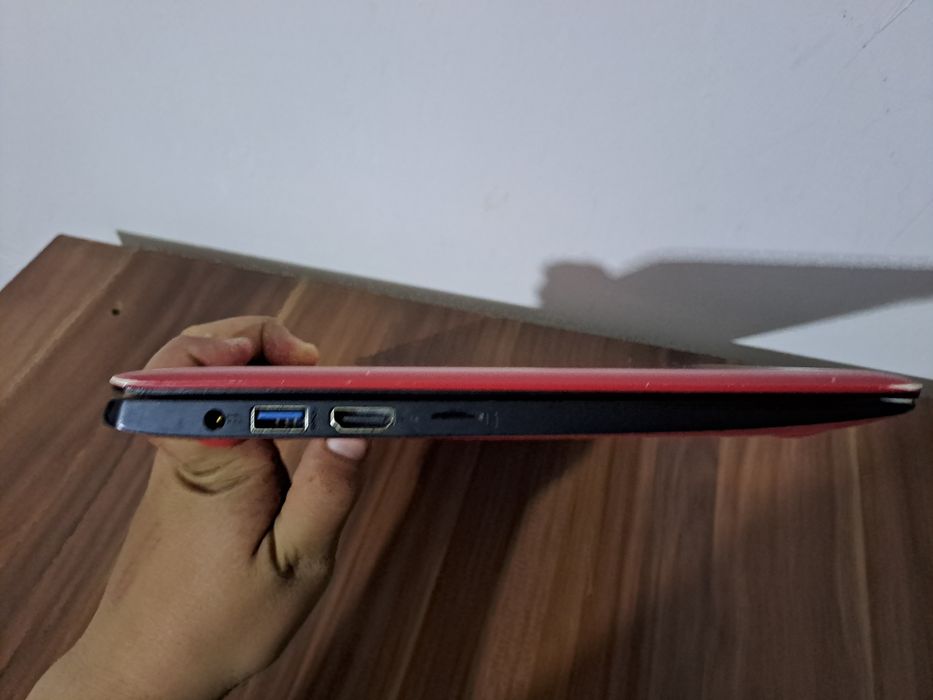 Компактный ноутбук