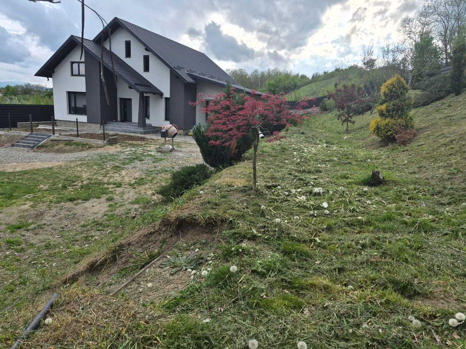 Casă parter 240mp + teren 900mp – Târgu Neamț