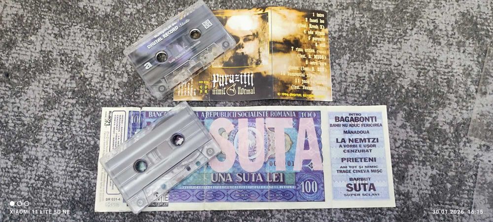 Casete trupa Paraziții