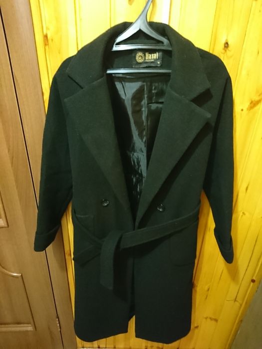 Продам верхнюю женскую одежду