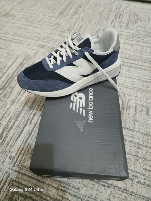 New Balance U370AG