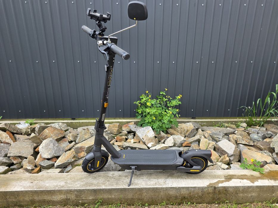 Trotineta electrica Ninebot G2 MAX autonomie 65km viteza maxima 25km/h