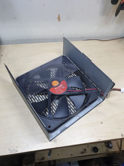 Кулер на компьютер