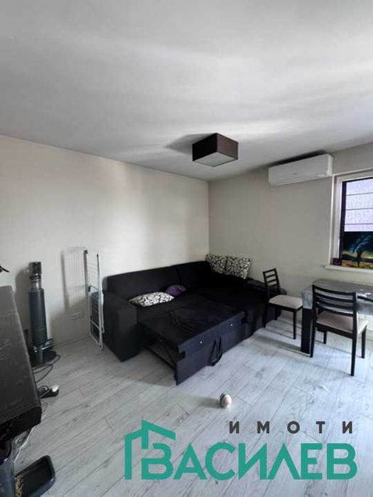 Продава се Тристаен апартамент в София, Център - 91 кв.м за 1297 €/кв.м - Снимка #2