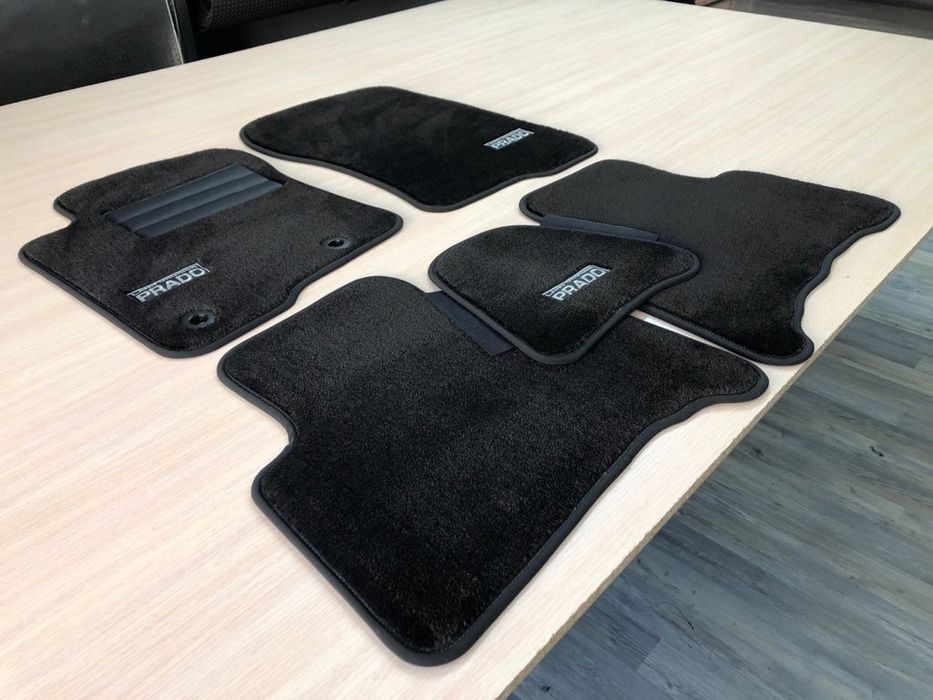 Оригинальные авто коврики на Прадо 150