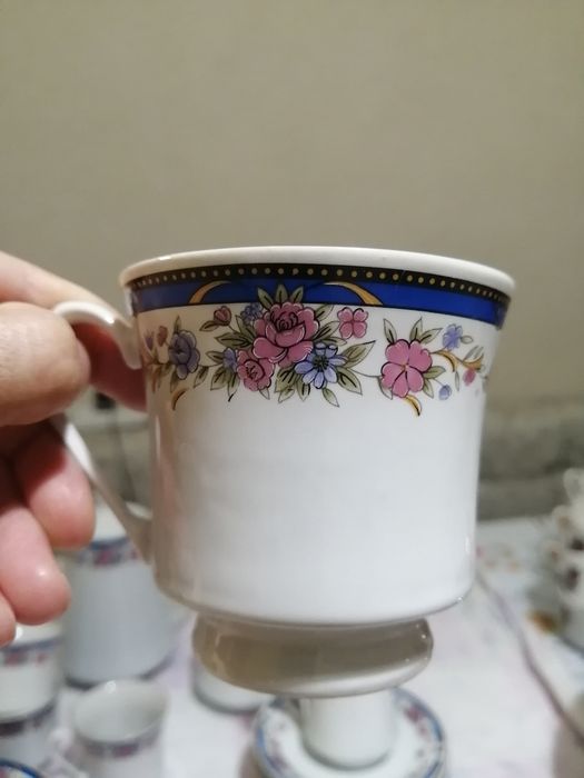 Чайный сервиз на 6 персон