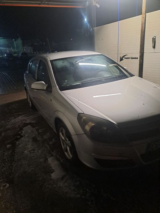 Vând opal asta h 1.7