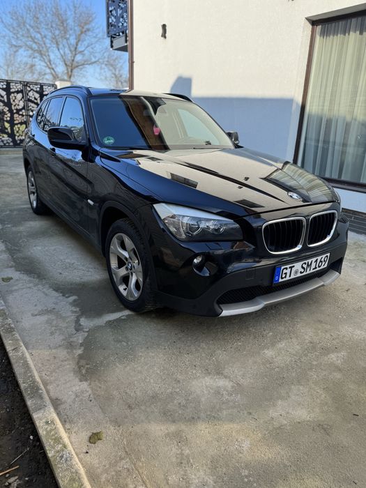 Vand Bmw x1 an 2012 sunt interesat si de variante doar cu  e60 sau f10