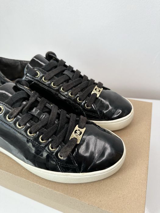 MICHAEL  Kors  Дамски Обувки (40)